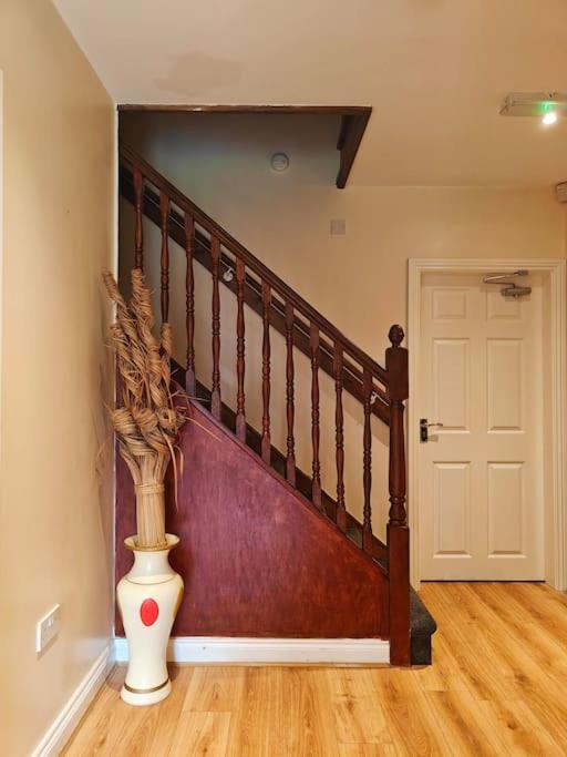 شقة Luxury 5-Bed House Near Nec & Bhx سوليهال المظهر الخارجي الصورة